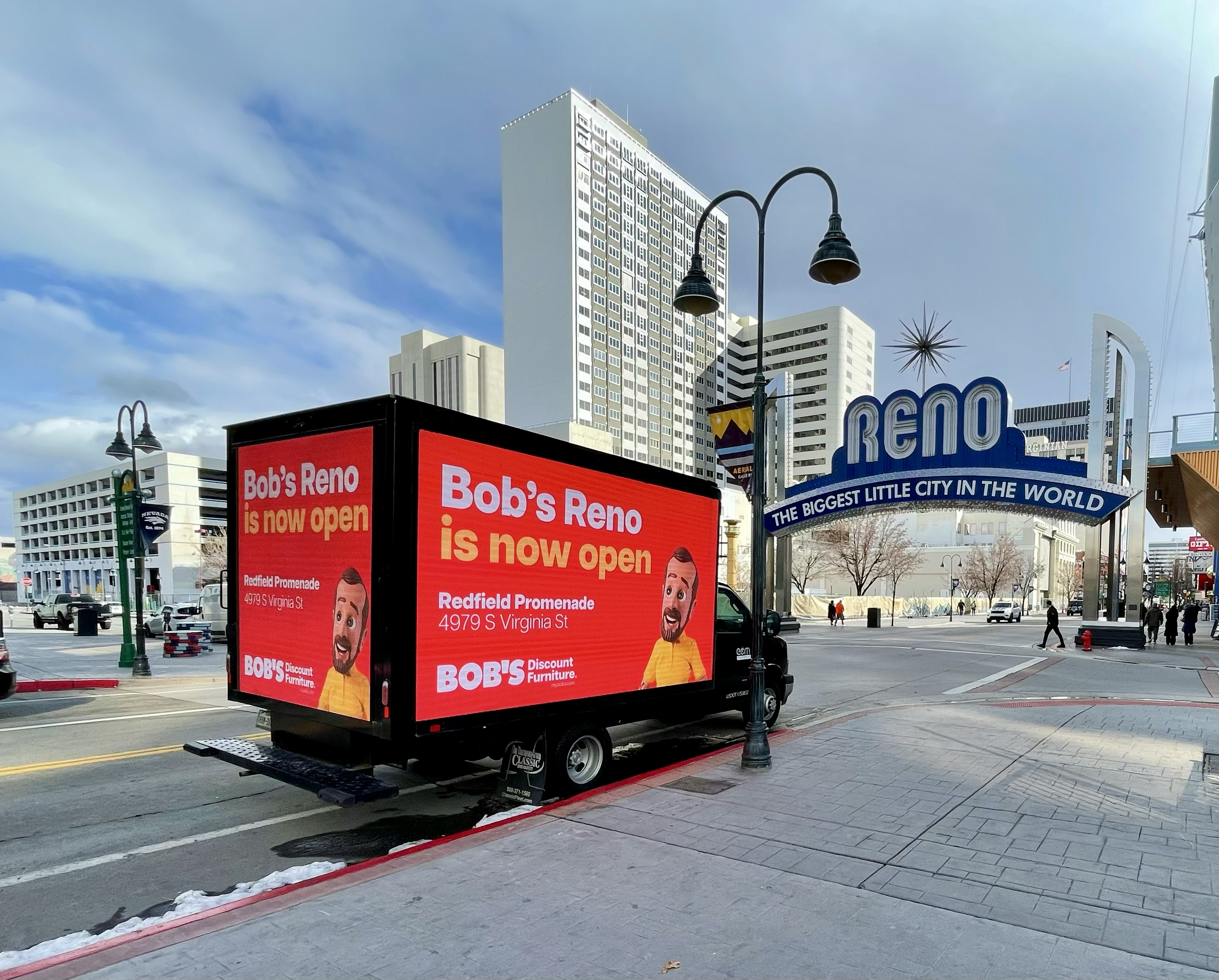 Digital Mobile Billboard Advertising Digital Mobile Billboard Advertising